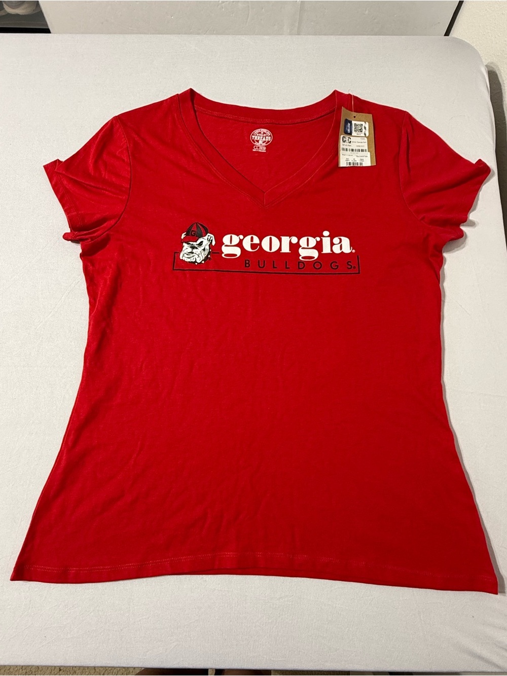 NWT Georgia Bulldogs College Football Women’s Red V Neck T Shirt Size L